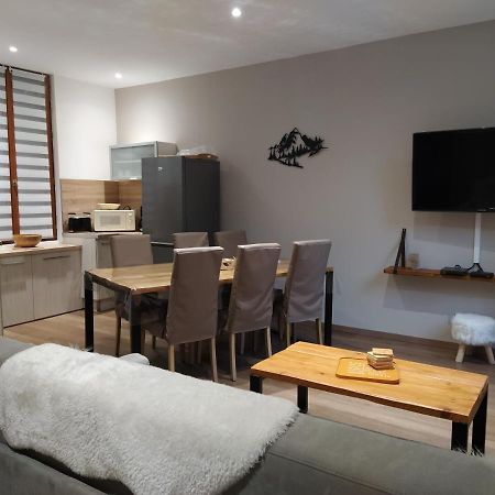 Logement Cosy 4/6 Pers - Quartier Historique Calme Каутерец Екстериор снимка