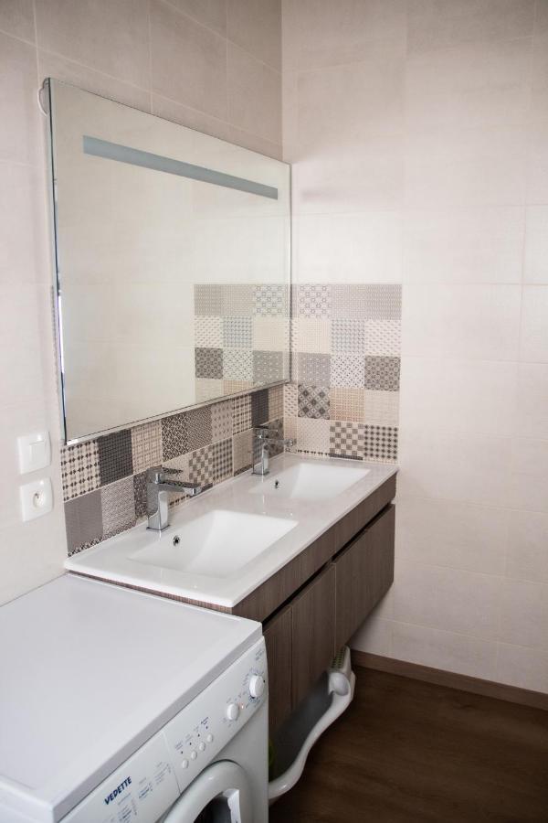 Logement Cosy 4/6 Pers - Quartier Historique Calme Каутерец Екстериор снимка